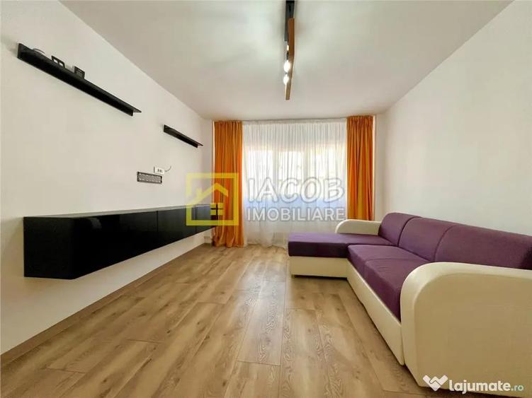 Apartament cu 2 camere decomandat în Republicii
