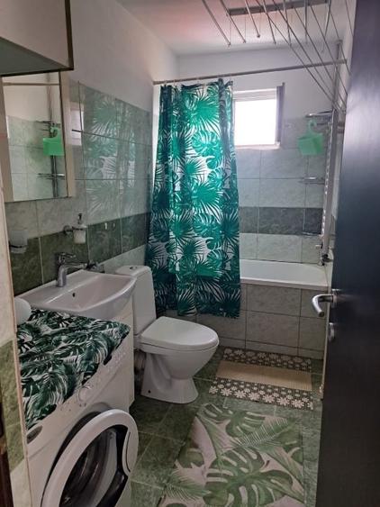 Apartament cu 2 camere decomandat, mobilat în Bucovina