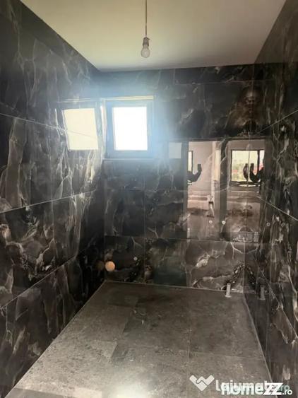 Casă cu 4 camere cu Teren 300 Mp în Central