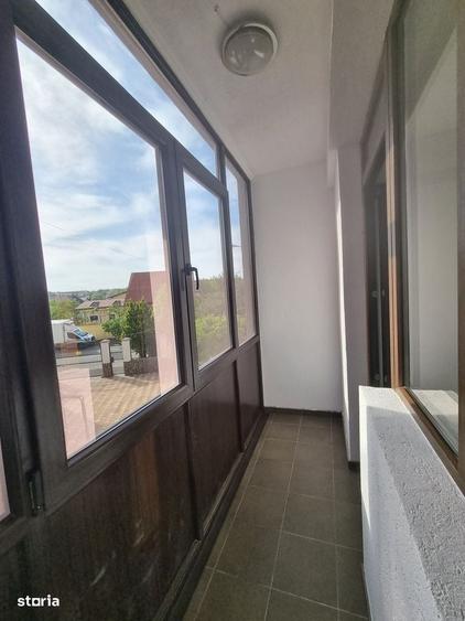 Apartament cu 2 camere semidecomandat în Roșu