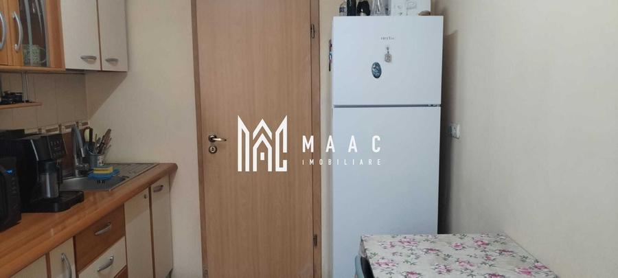 Apartament cu 3 camere decomandat, mobilat în Vasile Aaron