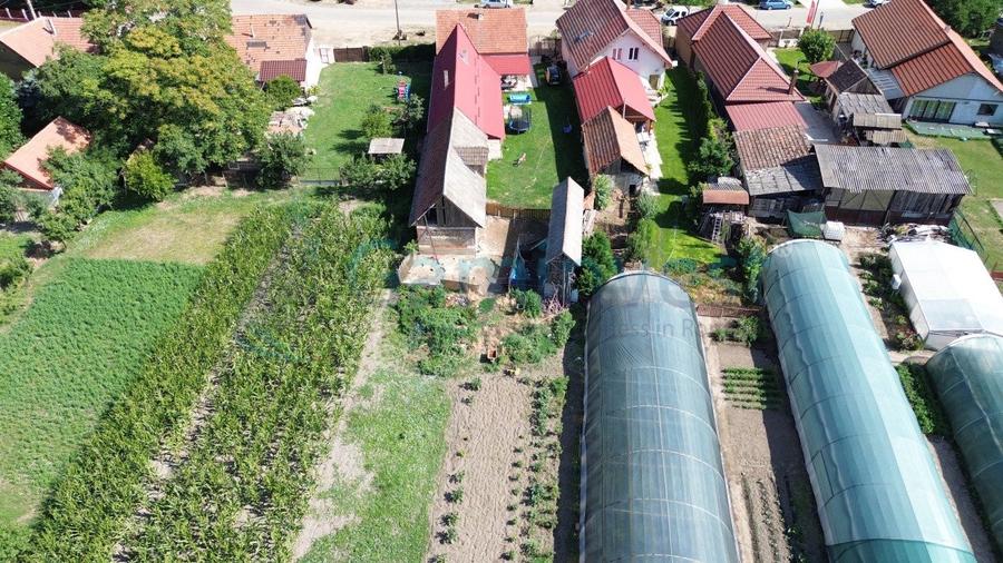 Casă individuală cu 3 camere cu Canalizare în Biharia