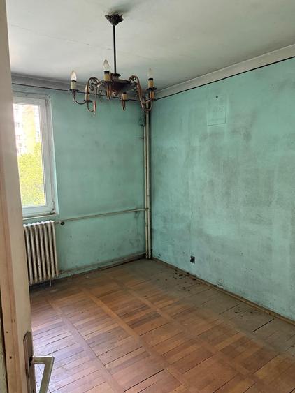 Apartament cu 3 camere decomandat în Rogerius