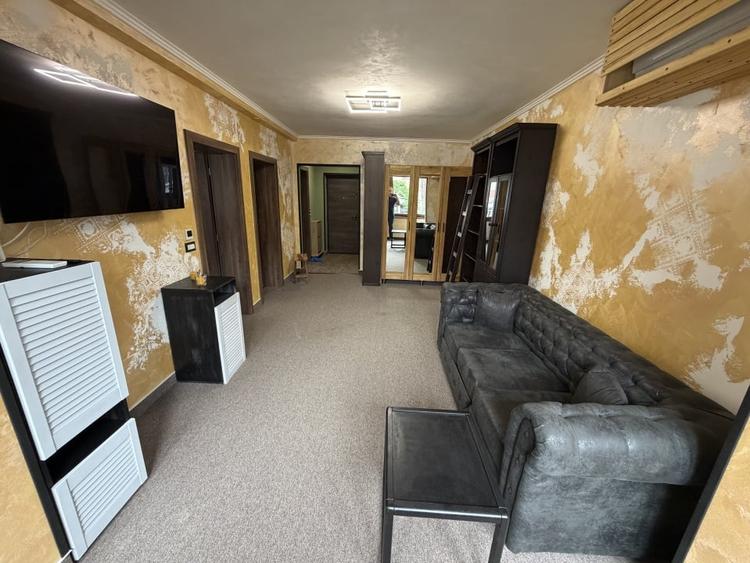 Apartament cu 2 camere circular, mobilat în Cetate