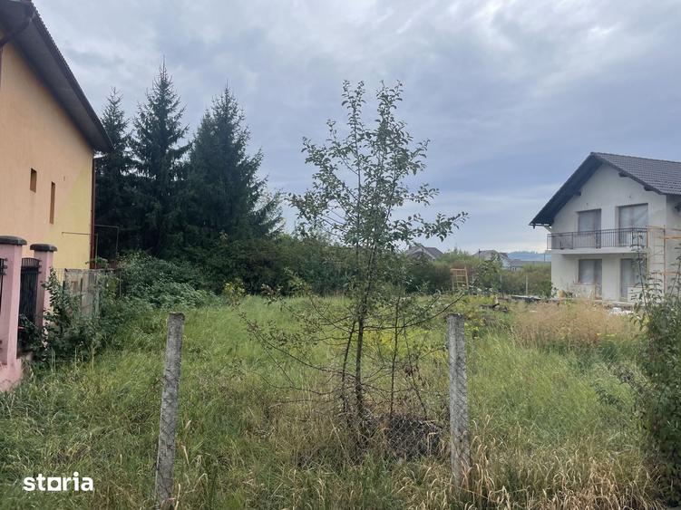 Teren de 440 mp, în Centura
