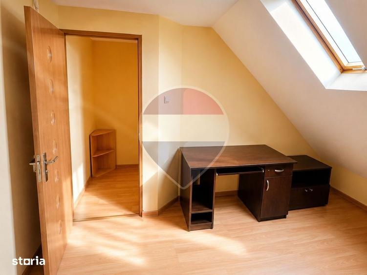Apartament cu 3 camere decomandat în Gherăiești