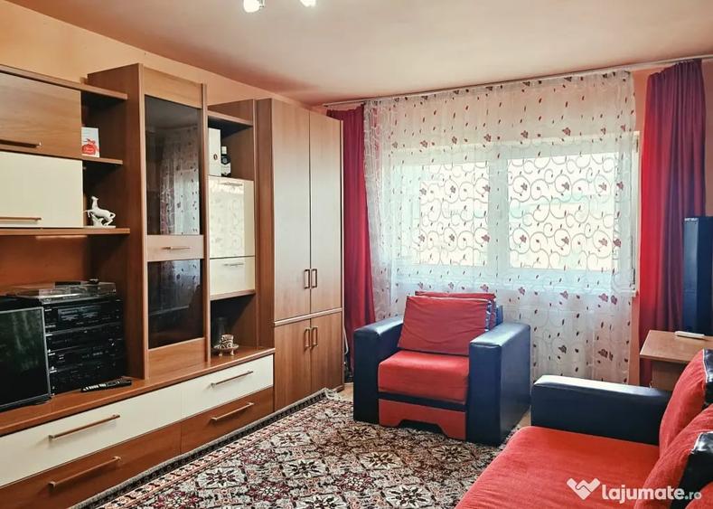Apartament decomandat 3 camere - 2