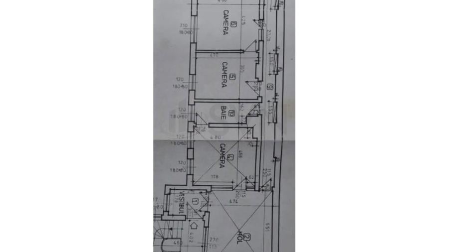 Apartament cu 4 camere decomandat în Calea Victoriei