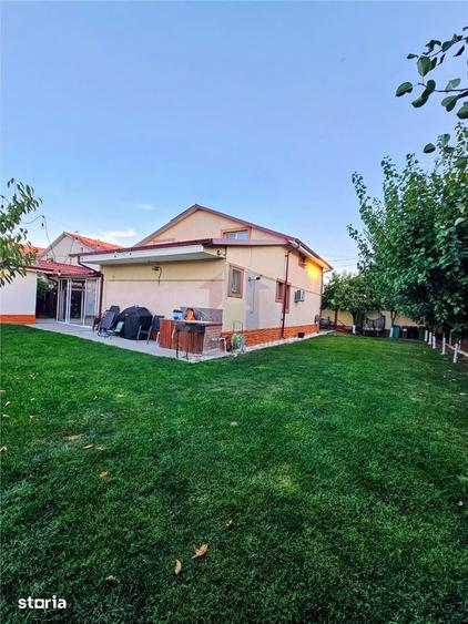Casă cu 5 camere cu Teren 1000 Mp în Chiscani