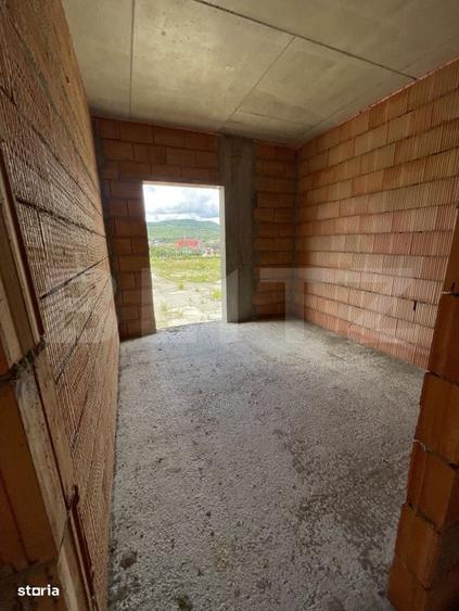 Apartament cu 3 camere în Calea Moldovei