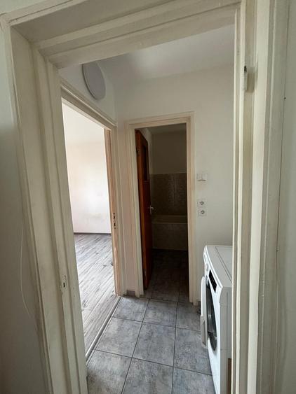 Apartament cu 2 camere semidecomandat în Alexandriei
