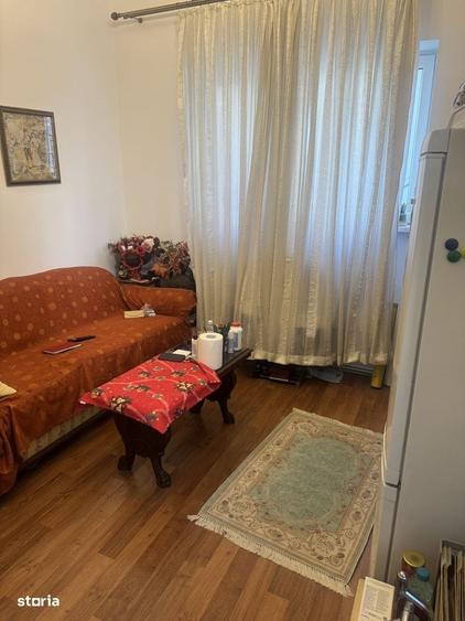 Apartament cu 2 camere decomandat în Capitale