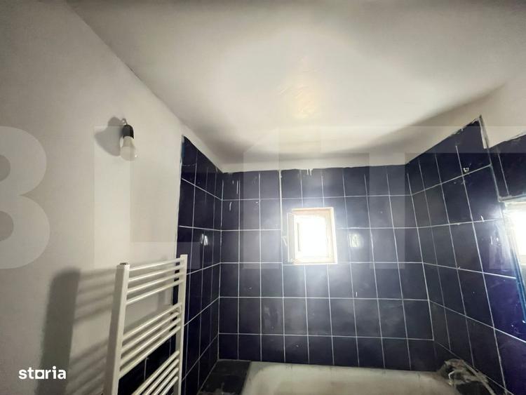 Apartament cu 4 camere decomandat în Central