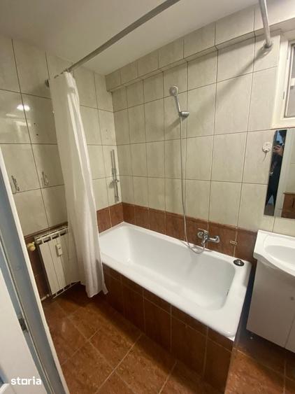 Apartament cu 2 camere decomandat în Cantemir