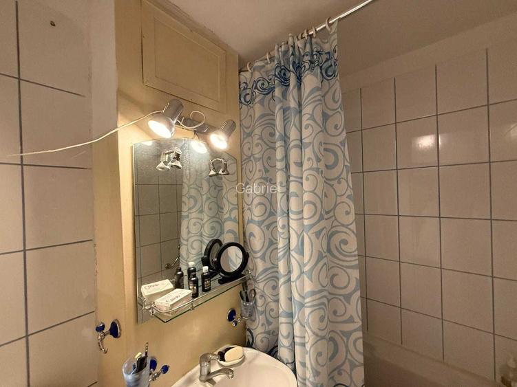 Direct Proprietar Inchiriez garsoniera cartier Tineretului decomandata confort I Metrou - Parc - Piata Norilor