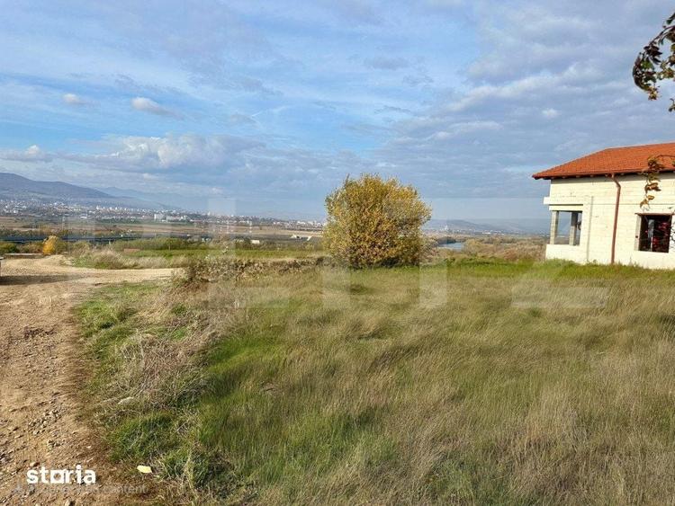 Teren de 1000 mp, în Ciugud