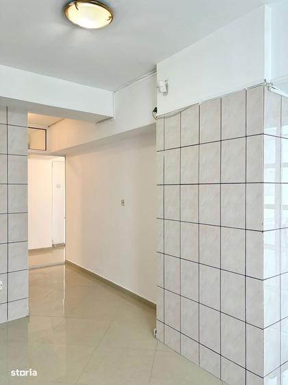 Apartament cu 4 camere, mobilat în Decebal