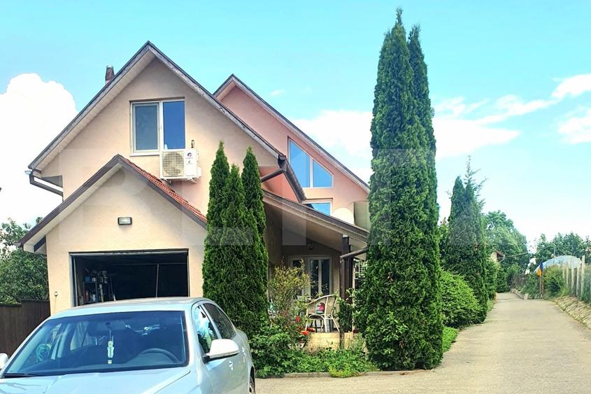 Casă individuală cu 4 camere cu Garaj în Sălicea