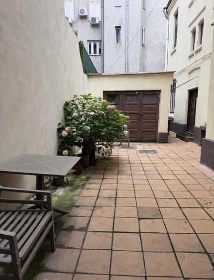 Casă cu 2 camere în Rosetti