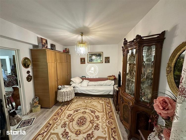 Apartament cu 3 camere semidecomandat în Tătărași