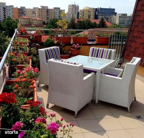 Apartament cu 3 camere în Centru Civic
