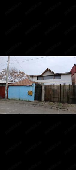 Casă cu 3 camere cu Teren 170 Mp în Exterior Vest