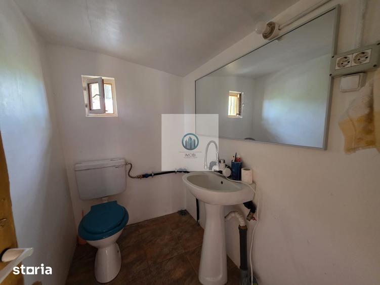 Casă cu 3 camere cu Canalizare în Vălișoara