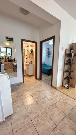 Apartament cu 2 camere semidecomandat în Chiajna