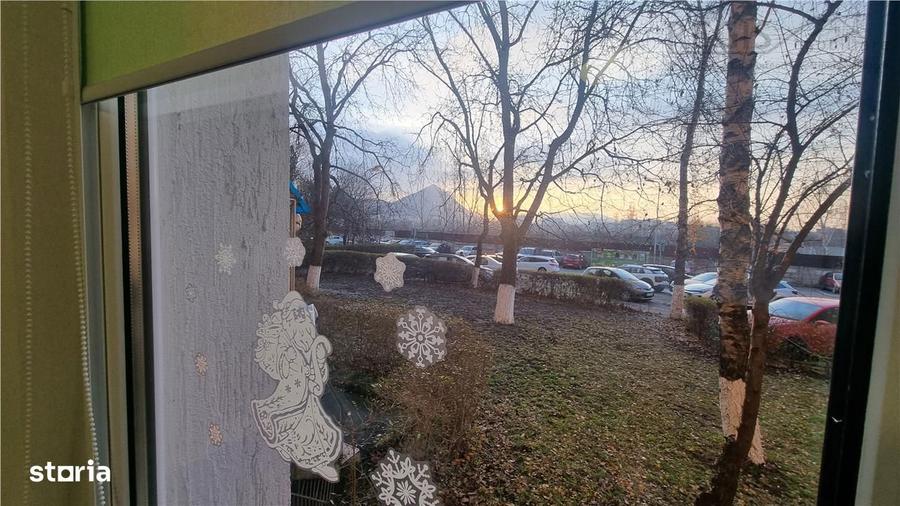 Apartament cu 3 camere decomandat, mobilat în Florilor