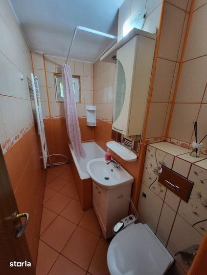 Apartament cu 3 camere în Mioriței