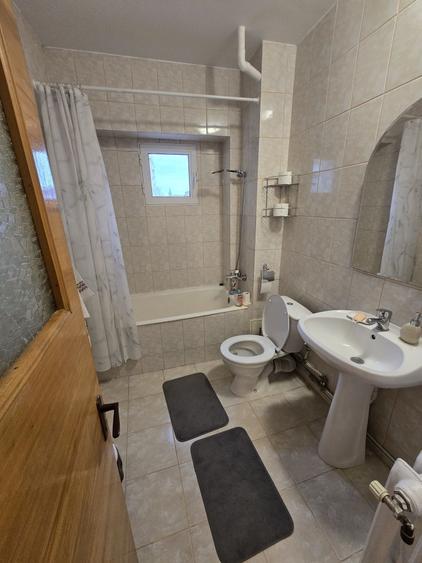 Apartament cu 2 camere decomandat în Dacia