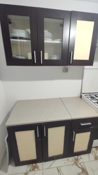 Casă cu 3 camere cu Teren 100 Mp în Central