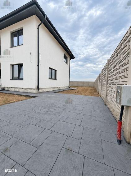 Casă cu 4 camere cu Teren 344 Mp în Berceni