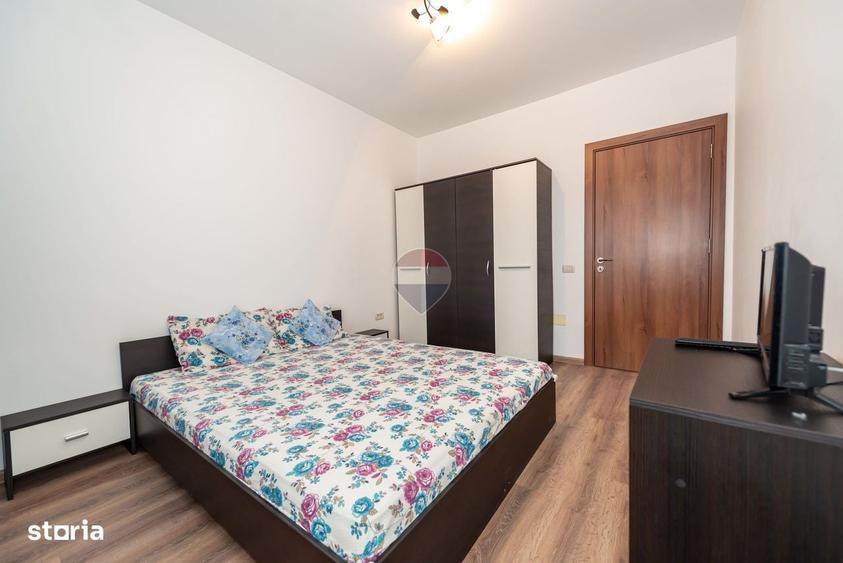 Apartament cu 2 camere decomandat în Roșu