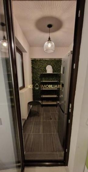 Apartament cu 2 camere semidecomandat, mobilat în Rahova