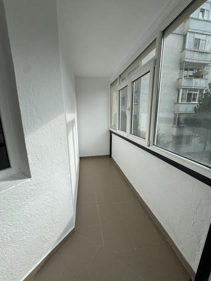 Apartament cu 2 camere semidecomandat în Republicii