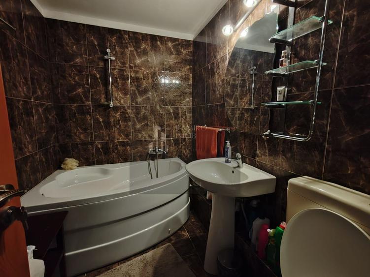 Apartament cu 2 camere decomandat în Rahova