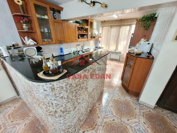 Casă cu 6 camere în Câmpina