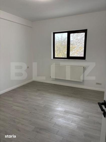 Spațiu comercial, de 49 mp, în Șcheia