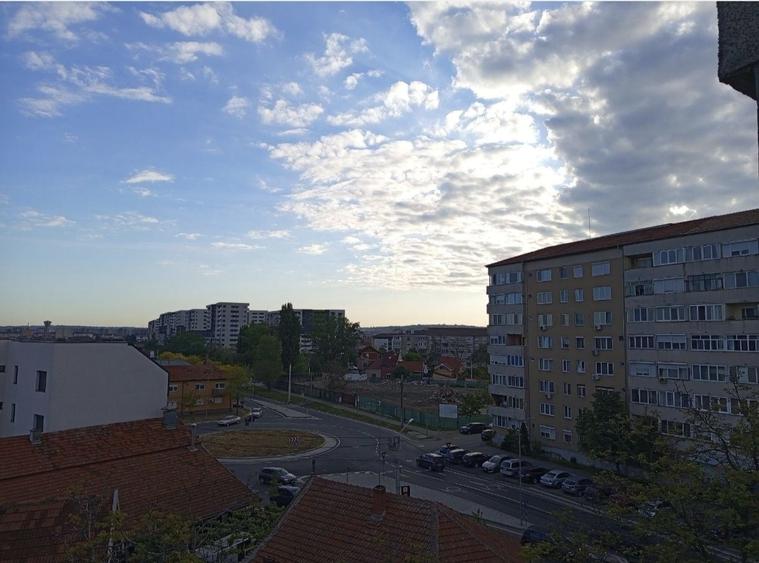 Apartament cu 2 camere decomandat în Iosia