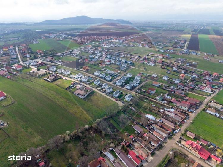 Teren intravilan cu vedere panoramica, utilita?i si pozi?ie excelenta! - 3