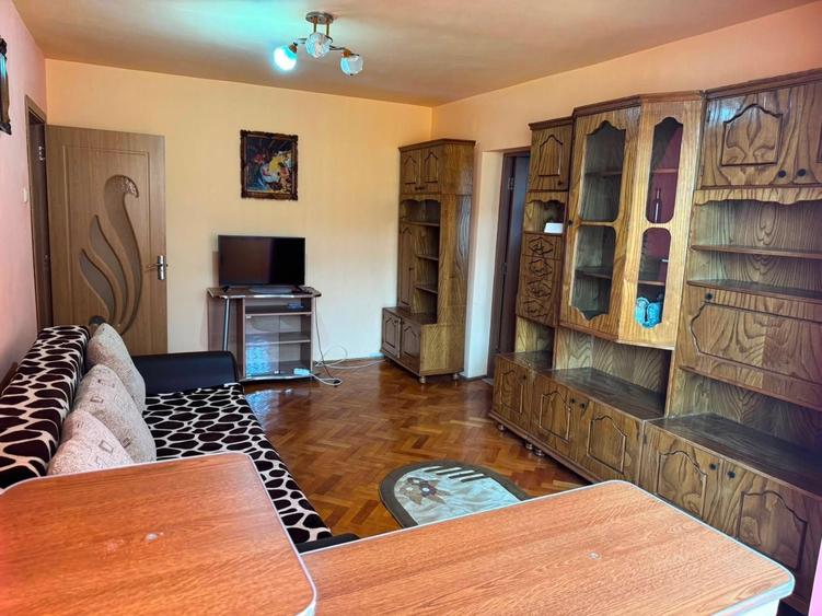 Apartament cu 2 camere nedecomandat în Central