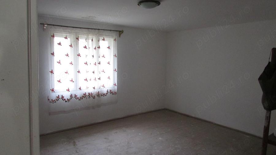 Gospodarie-4 cladiri-teren 2900mp-zona Vetel - 10