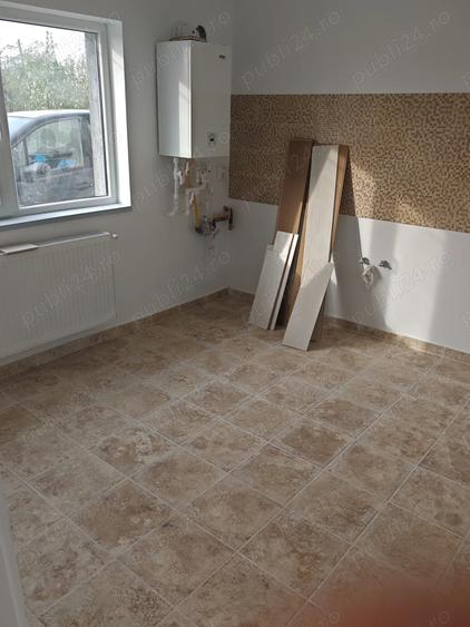 Casă cu 5 camere în Giurgiului