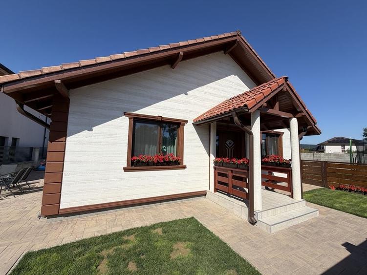 Casa de vanzare (Lac Chereteu) - 2