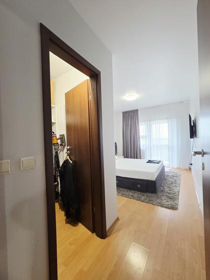 Apartament cu 2 camere decomandat în Ultimul leu