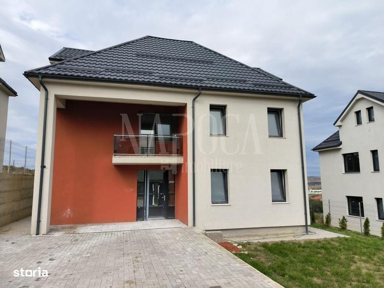 Casă cu 4 camere în Dezmir