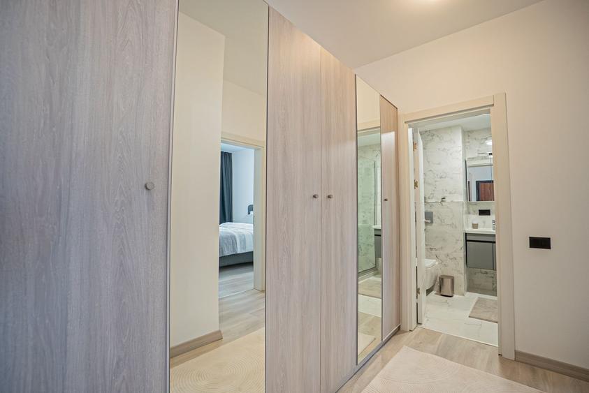 Apartament cu 2 camere decomandat în Tomis Plus