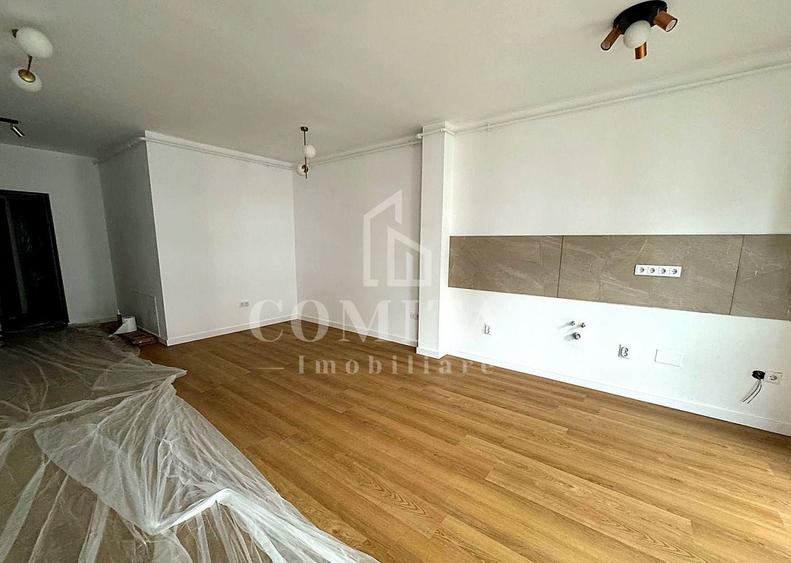 Apartament cu 2 camere semidecomandat în Florești
