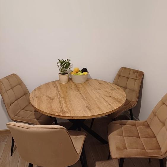 Apartament cu 2 camere decomandat în Podul de Fier